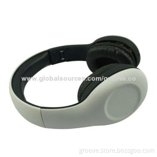 Fashion designed stereo headphone with super bass sound quality